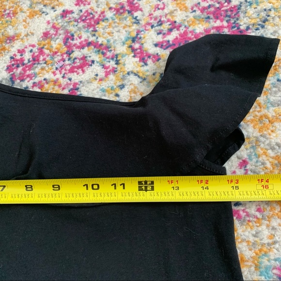 J crew | NWT Black Ruffle Off the Shoulder Top - Picture 4 of 7